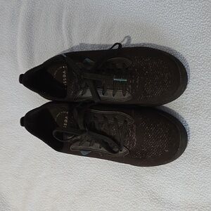 Vessi Weekends Black Shoes Size 9 women